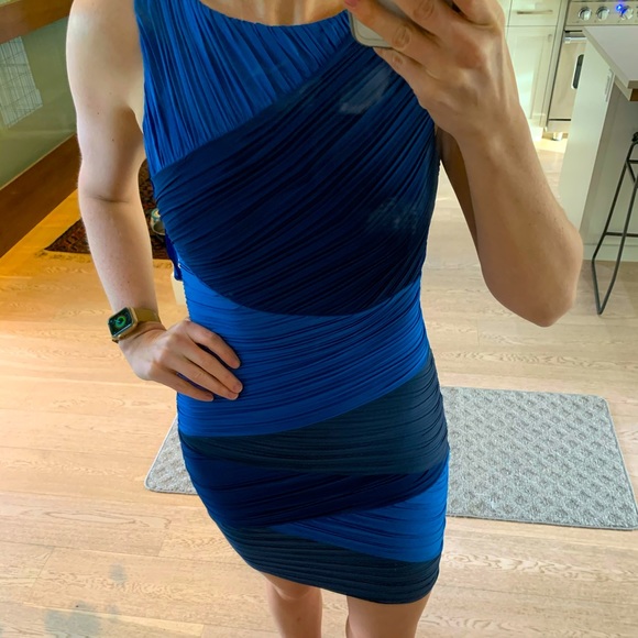 BCBG bodycon dress -LIKE NEW - Picture 1 of 7